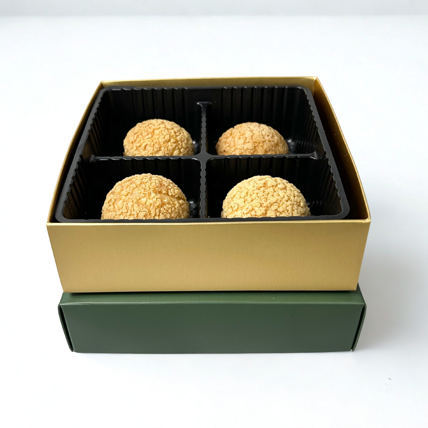 Frozen Vanilla Choux Puff